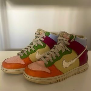 Nike dunk high next nature